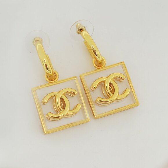 CHANEL Clear Square CC Logos Gold-tone Drop Earrings - Picture 3 of 7